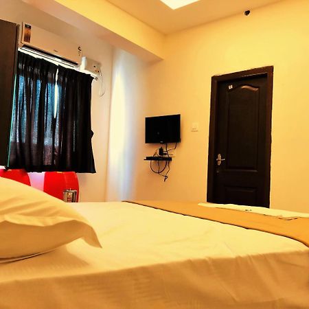 Cosmo Lodge Mangalore Esterno foto