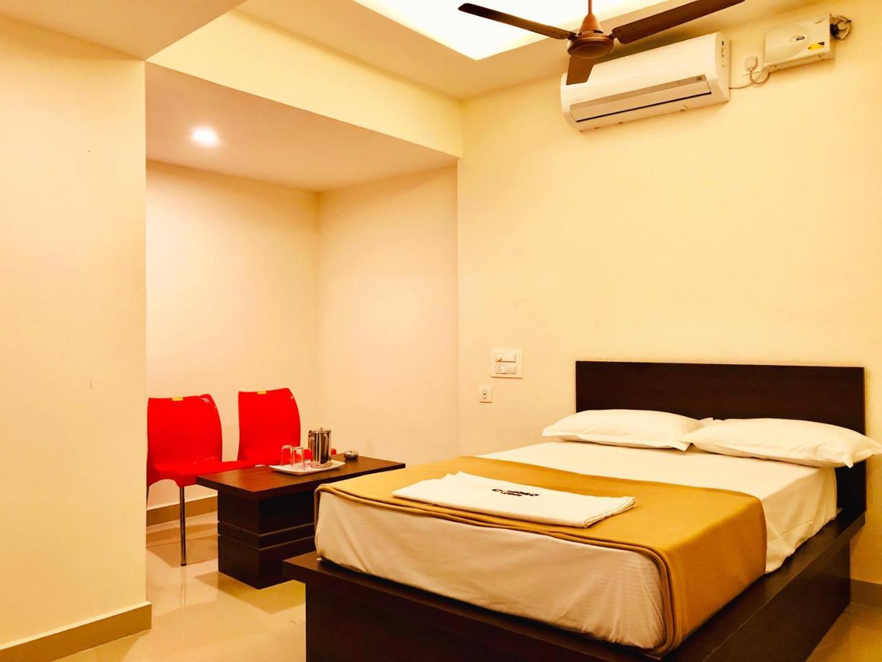 Cosmo Lodge Mangalore Esterno foto